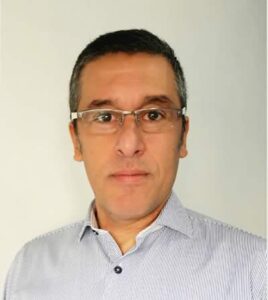 LIC. MARIANO CORRALES
